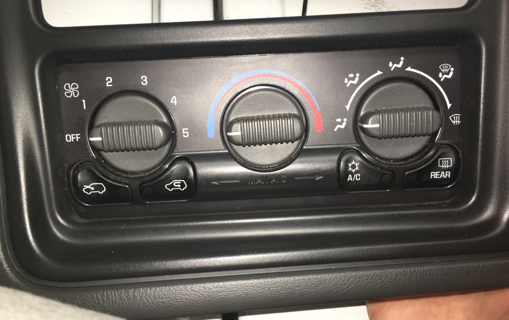 2002 Avalanche Radio Double Din Mod